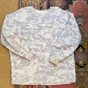 Lululemon Athletica Women's Oversized Camouflage Sweatshirt - Gray and White